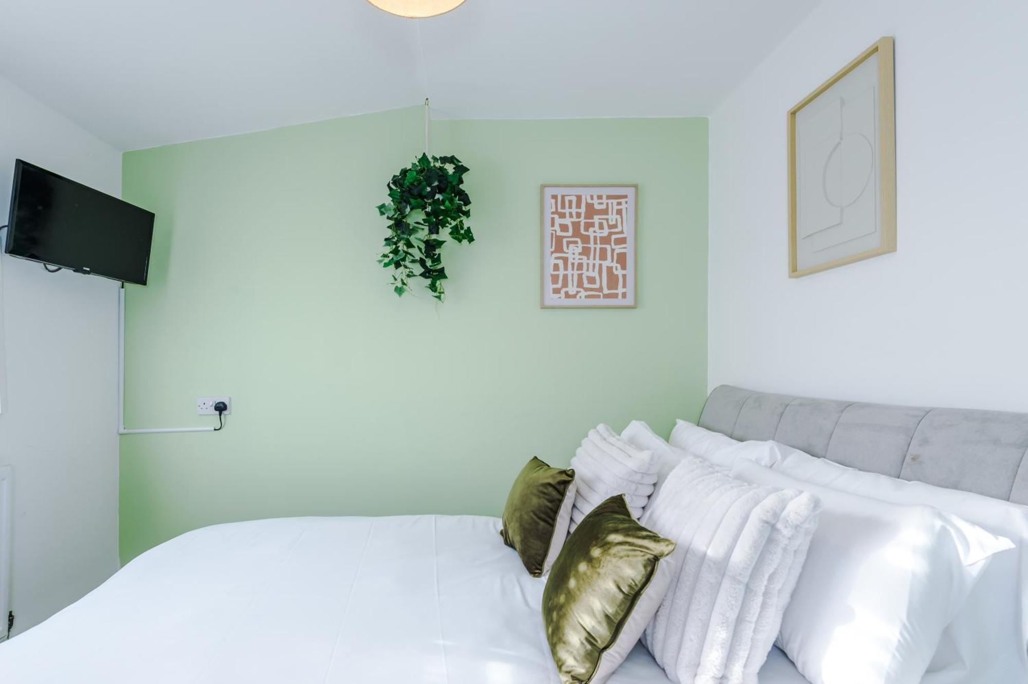 Large 7 Bedroom Town House In Chester City Centre エクステリア 写真